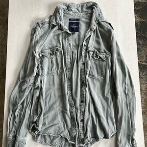 American Eagle Shirt